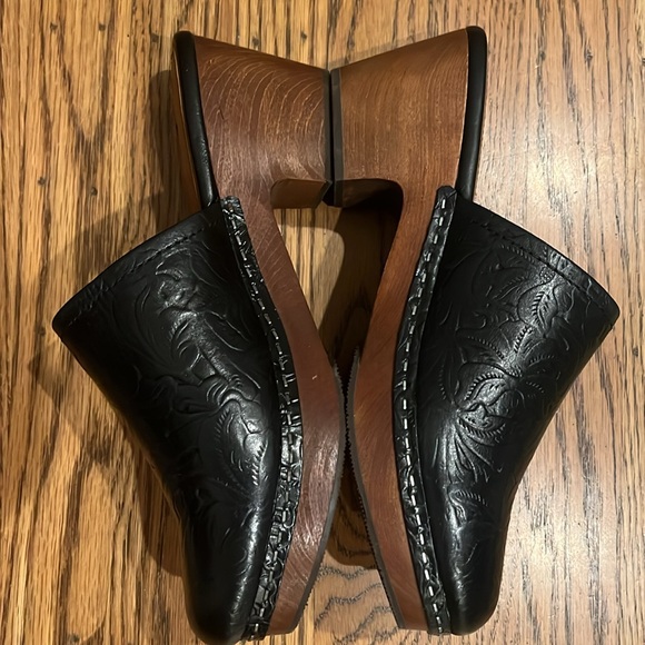 Patricia Nash Shoes - Picture 2 of 8